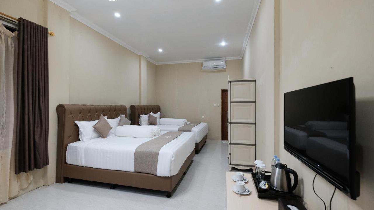 Bukit Indah Doda Hotel & Resorts Palu Exteriér fotografie