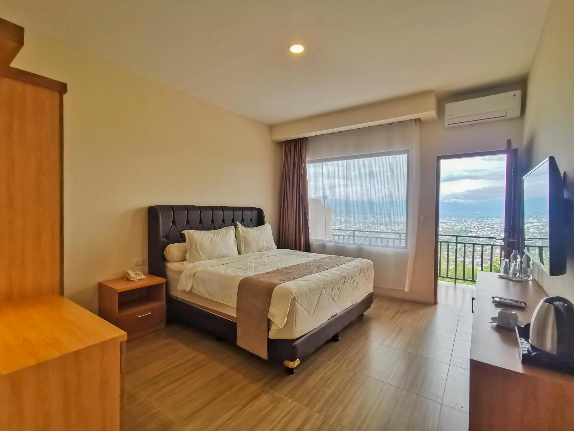 Bukit Indah Doda Hotel & Resorts Palu Exteriér fotografie